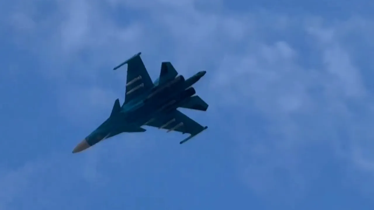 Atac cu drone în Crimeea: Ucraina a doborât un avion de vânătoare rusesc și două avioane de transport