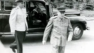 O limuzină care i-ar fi aparţinut lui Stalin a fost găsită la doar o zi după ce a fost furată. Unde au ascuns-o hoţii