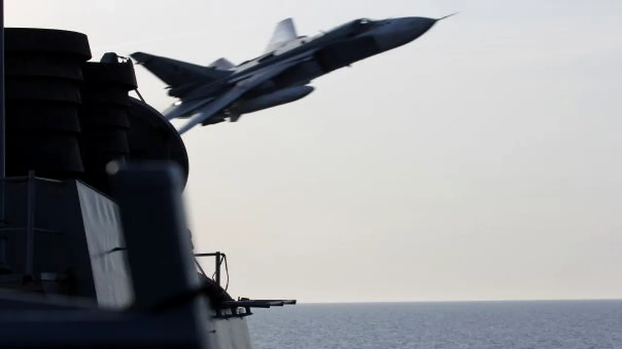 Un avion rus de vânătoare s-a prăbuşit în timp ce încerca să aterizeze pe nava Amiral Kuzneţov