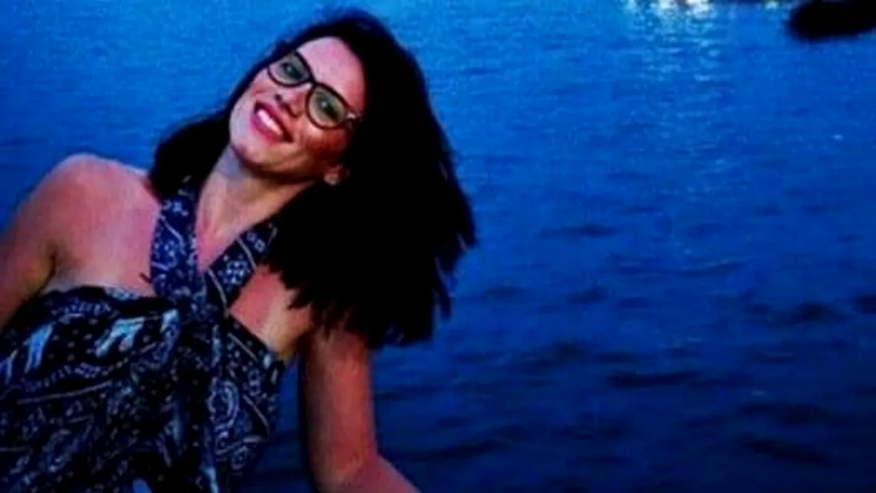 Românca rănită în atentatul de la Londra, care a căzut de pe podul Westminster, a MURIT. Andreea Cristea avea 31 de ani
