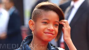 Surpriză la Hollywood: Willow Smith, fiica actorului Will Smith, a lansat primul ei album muzical