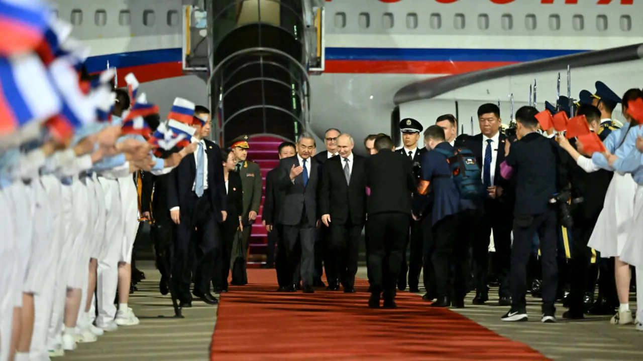 Xi Jinping și Vladimir Putin se întâlnesc la Beijing, pe fondul tensiunilor globale