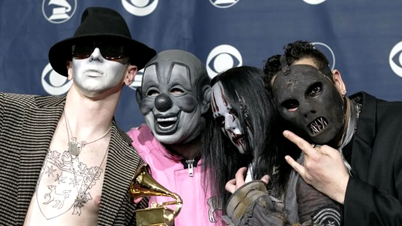 Mormântul rockerului Paul Gray, basistul trupei Slipknot, a fost vandalizat