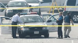 Schimb de focuri la Los Angeles între poliţie şi un fost ofiţer suspectat de triplă omucidere - VIDEO, FOTO