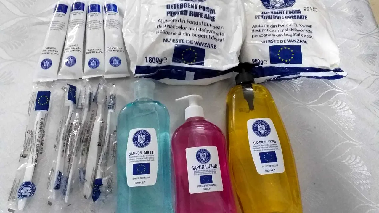Dezinteres la Galaţi pentru pachetele gratuite de igienă oferite de UE. Cozile pentru mâncare erau uriaşe