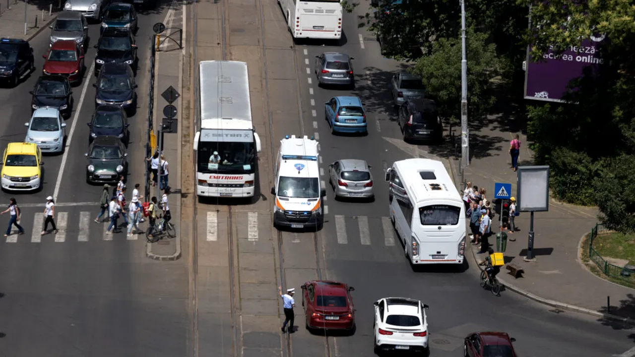 A fost amenajată prima trecere de pietoni inteligentă din București