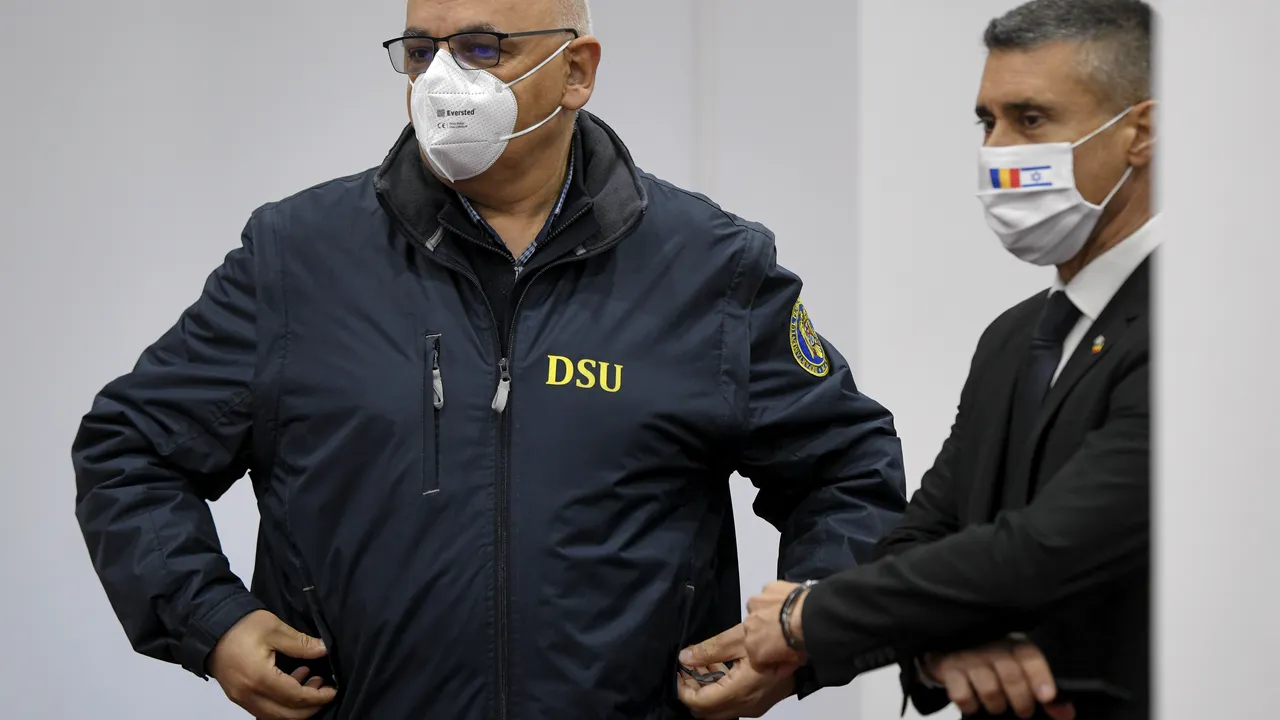 Avertismentul şefului DSU cu privire la piaţa neagră a antiviralelor: „Sunt capsule care pot conţine cretă sau făină”
