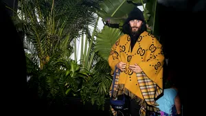 După 12 zile de meditaţie în deşert, Jared Leto abia acum află despre pandemia COVID-19