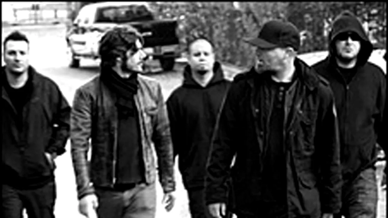 Trupa Limp Bizkit se reuneşte şi va pleca în turneu mondial (Video)