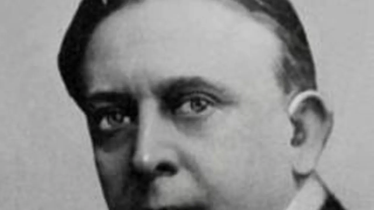 Ion Cristoiu: 1957. Comunistul Mihai Beniuc îl reabilitează pe „Fascistul” Octavian Goga