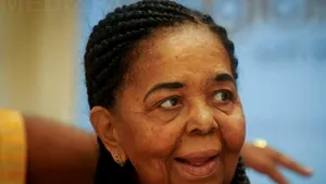 Cesaria Evora: Mă simt nou-nouţă şi, dacă ar fi după mine, aş ţine concerte şase luni non-stop
