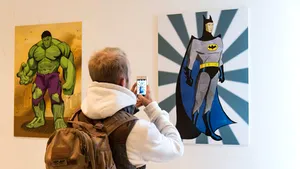 Expoziţie la Moscova şi Londra - Putin întruchipându-i pe Batman, Moş Crăciun sau Buddha - FOTO, VIDEO