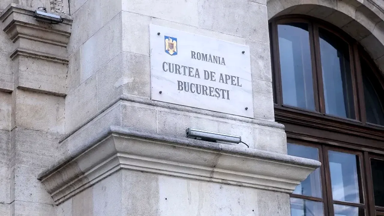 Curtea de Apel București amână din nou decizia în cazul cererii de suspendare a doi judecători CCR. Noul termen, pe 11 februarie