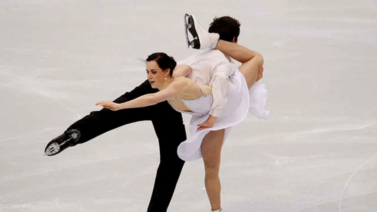 Tessa Virtue şi Scott Moir, primul loc la JO la patinaj artistic - GALERIE FOTO