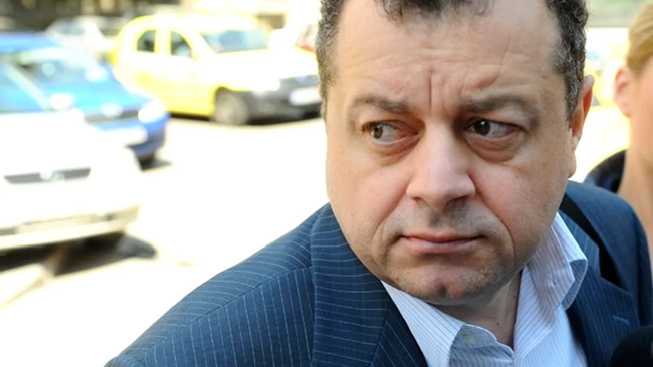 Senatorul PDL Mircea Banias, la DNA. Procurorii i-au prelungit interdicţia de a părăsi ţara