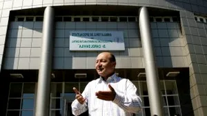 Examenul în cazul lui Băsescu - guşă polinodulară benignă