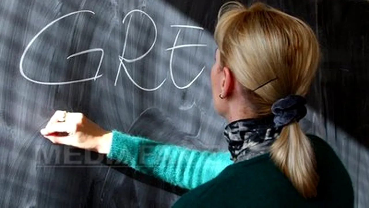 Romanian Teachers To Continue Protests