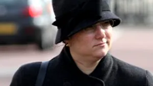 Medic român, suspendat din funcţie în M. Britanie