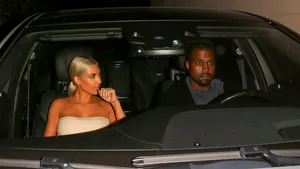 Kanye West i-a oferit de Crăciun soţiei sale, Kim Kardashian, acţiuni la Netflix, Amazon şi Disney. Valoarea la care se ridică acestea