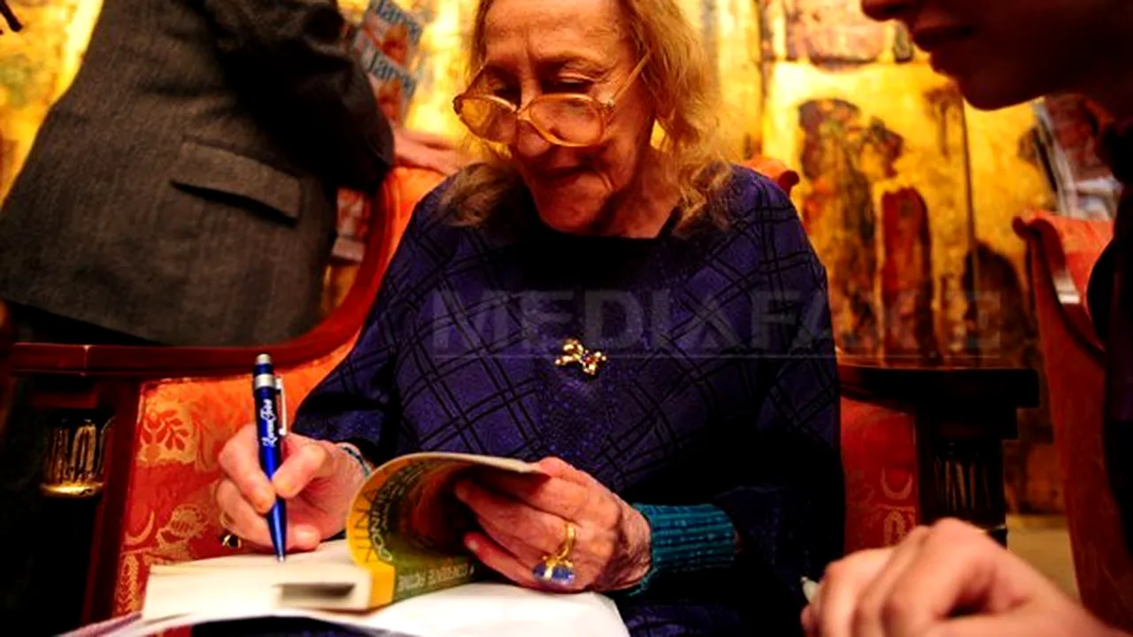 Poezii de Nina Cassian şi Doina Ioanid, într-un top internaţional al celor mai frumoase 50 de poeme