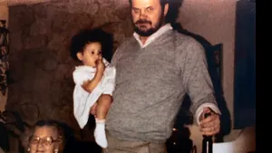 Dezvăluirile tatălui ducesei de Sussex. De ce îl invidiază pe prinţul Charles şi cum a aflat despre sarcina fiicei. FOTO