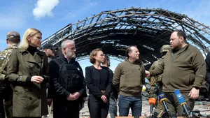 Florin Cîţu a mers să vadă ororile din Gostomel şi Irpin