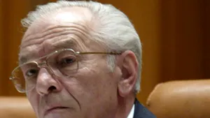 Văcăroiu: Desemnarea lui Blaga premier ar fi o alegere bună