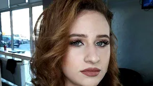 Elevi de nota 10. A făcut naveta să meargă la liceu şi a obţinut notă maximă la Bacalaureat. Care este secretul succesului ei