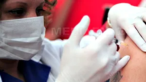 Nicolăescu: Fonduri suplimentare pentru screeningul de cancer de col uterin, în 2013