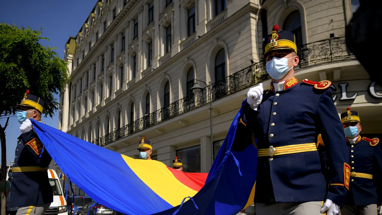 Ziua Drapelului. Mesajul preşedintelui Iohannis: Vă îndemn să fim mereu mândri de Drapelul Naţional şi de istoria pe care o poartă