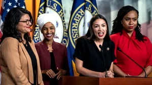 Camera Reprezentanţilor din SUA adoptă o rezoluţie împotriva comentariilor rasiste ale lui Trump/ Cum argumentează preşedintele atacurile de pe Twitter