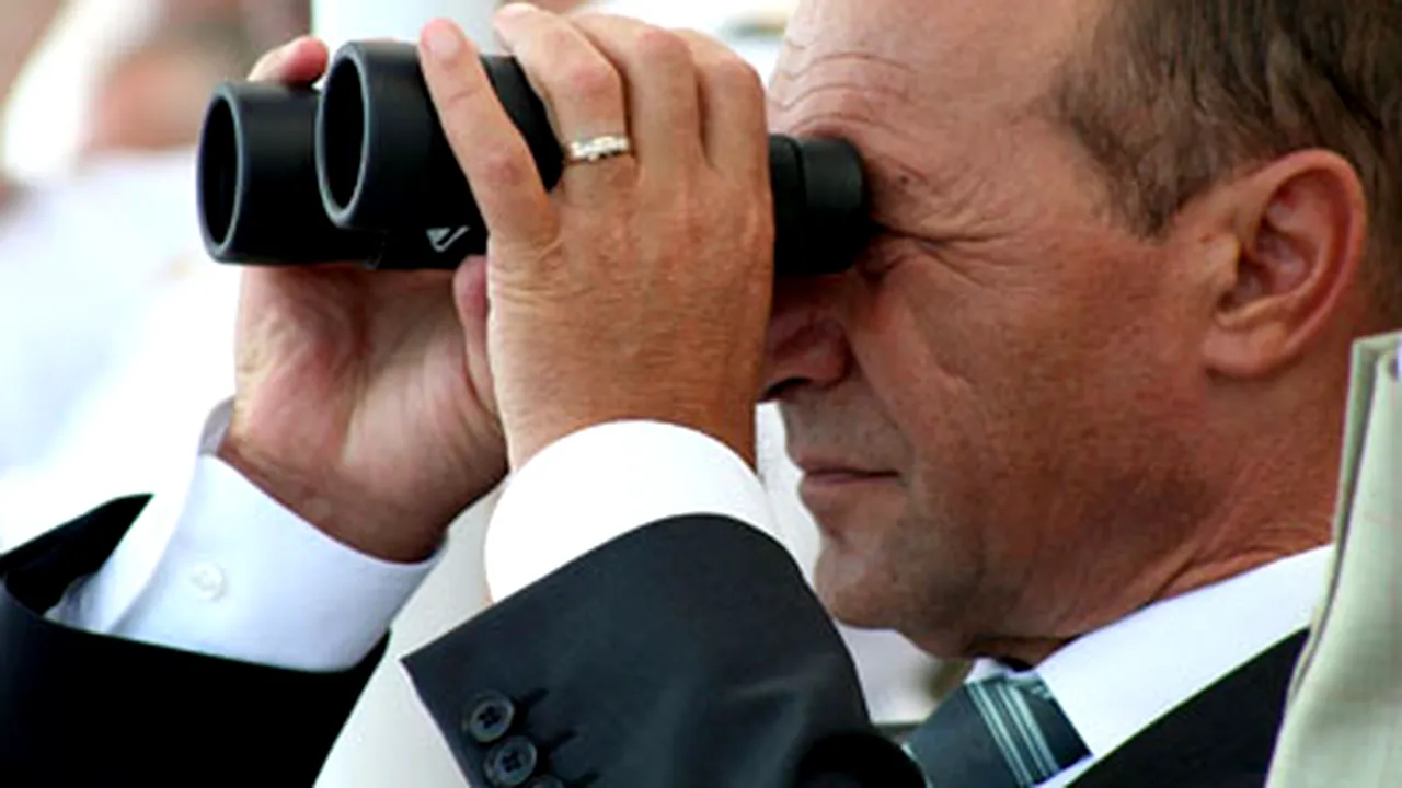 Băsescu: România trebuie să realizeze o reconfigurare a puterii sale aeriene