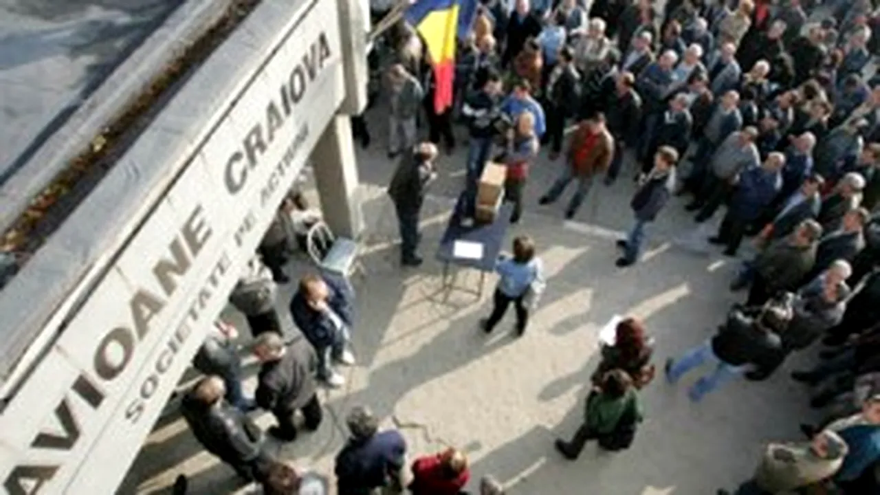 Romanian Airplane Mker Avioane Craiova Employees Resume Protests