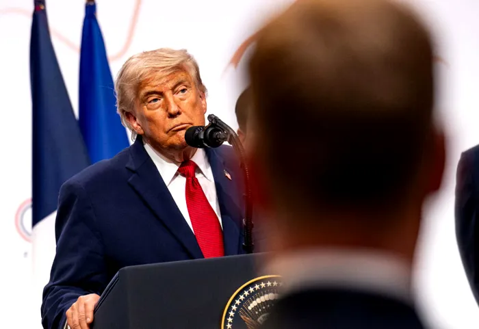 EXTERNE Trump consideră că este „ridicol” ca SUA să mențină sprijinul actual acordat NATO