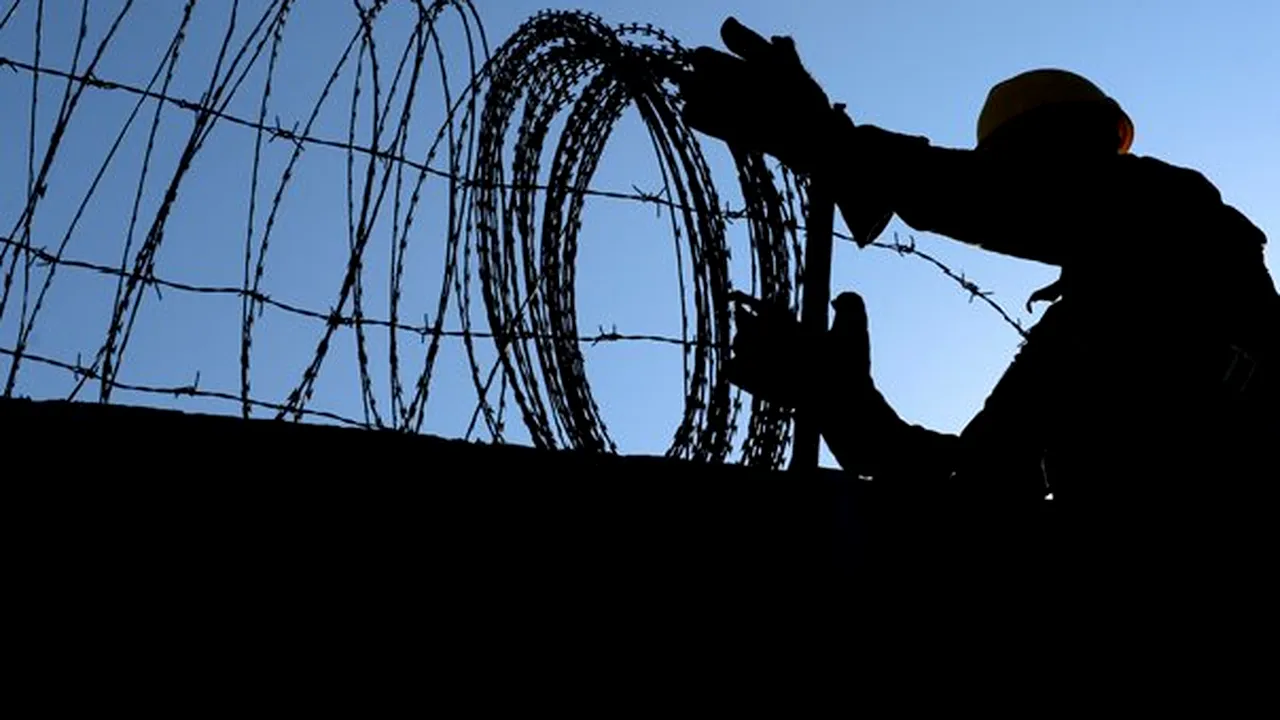 Cel mai sigur loc din lume va fi Vilnius. NATO trasformă capitala într-o fortăreaţă. De la sisteme Patriot la echipament pentru a face faţă unui potenţial atac chimic, biologic sau nuclear