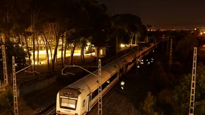 22 de răniţi după ce o locomotivă s-a ciocnit cu un tren de pasageri în sudul Barcelonei