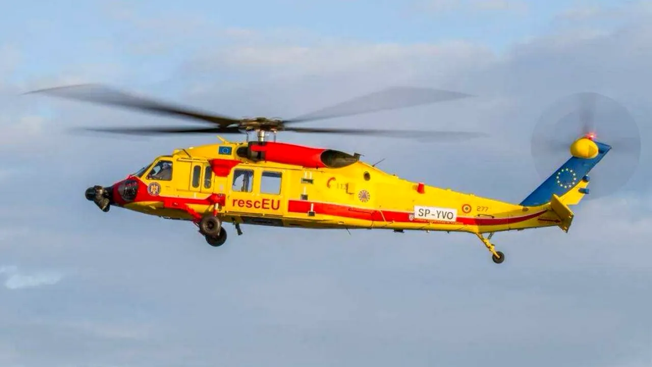 Un elicopter pentru intervenții la dezastre, destinat Protecției Civile Europene, a ajuns în România