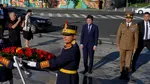Nicușor Dan a depus o coroană de flori la monumentul dedicat memoriei victimelor Mineriadei din iunie 1990