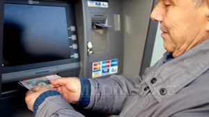 Visa va prezenta Guvernului propuneri pentru dezvoltarea plăţilor electronice în sectorul public
