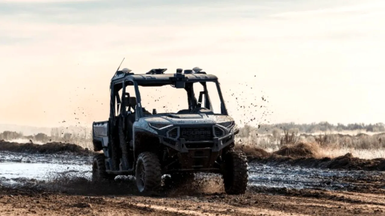 Primele vehicule terestre autonome americane luptă în Ucraina