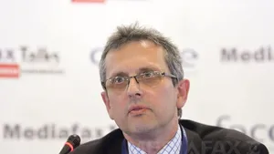 Lazea: Pentru creştere economică de 5% sau adoptarea euro e nevoie de susţinerea PIB-ului potenţial