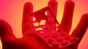 Un medicament folosit în tratarea hipertensiunii, eficient şi împotriva sclerozei în plăci