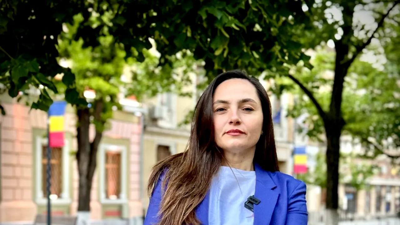Reacţie nervoasă a şefei POT, când e întrebată despre semnăturile în alb pentru ea şi Simion