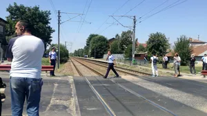 Biletul de adio, găsit în haina femeii sinucigaşe: Îmi pare rău, nu mai suportam/ Psiholog: Este vorba despre suicid în care mama ajunge la judecăţi de genul totul sau nimic