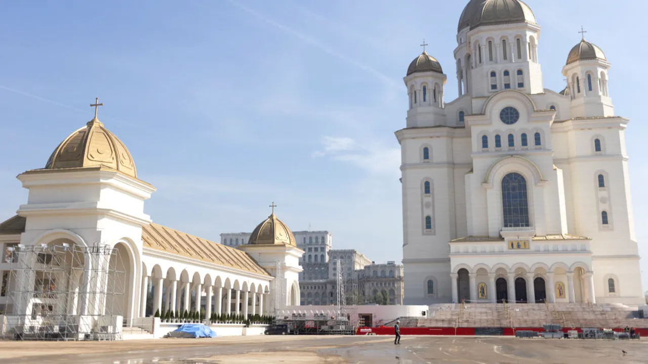 Catedrala Națională: acces temporar restricționat, Jandarmeria explică situația pelerinilor