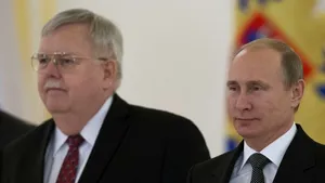 Noul ambasador SUA în Rusia, John Tefft, i-a prezentat scrisoarea de acreditare lui Vladimir Putin - FOTO