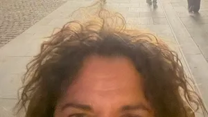 „Parcă sunt date cu aspiratorul!”. Orașul din România care a lăsat o italiancă fără cuvinte