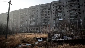 Rebelii separatişti proruşi continuă ATACURILE în estul Ucrainei, în ciuda armistiţiului - FOTO