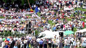 Traian Băsescu, prezent la sărbătorea câmpenească Sâmbra Oilor