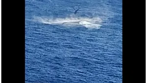 Un elicopter militar de stingere a incendiilor, pilotat de un român, s-a prăbuşit în Marea Egee FOTO